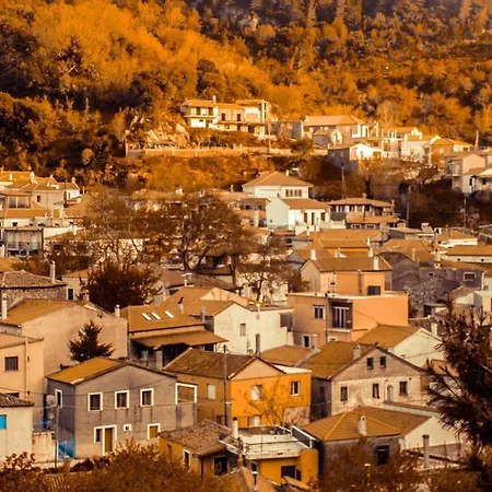 Steni 2* Steni Dhirfios