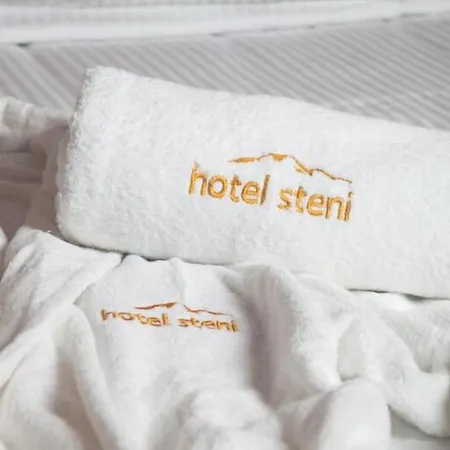 Steni فندق
