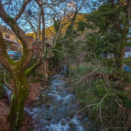 Otel Steni Steni Dhirfios