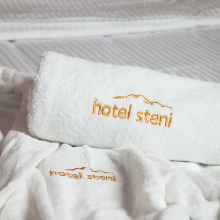 Steni فندق